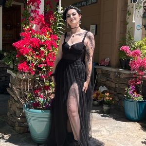 Black long prom dress